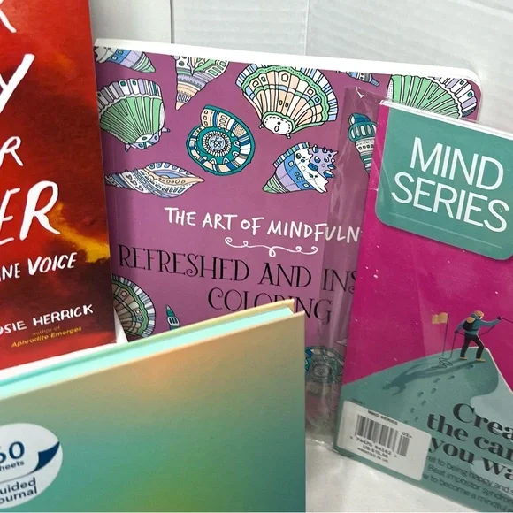 BE WELL COLLECTION GIFT SET - Picture 8 of 16